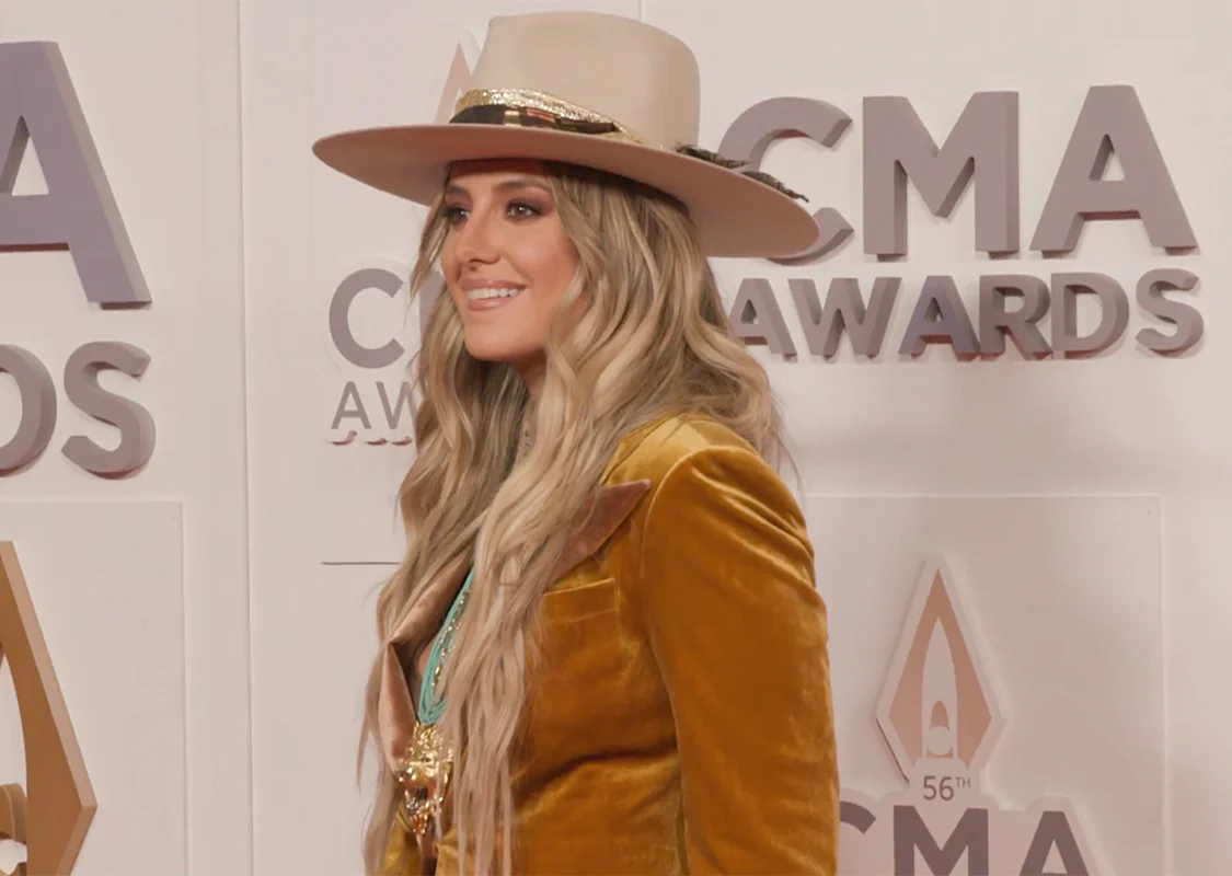 Win a trip to the CMA Awards in Nashville - Image 4